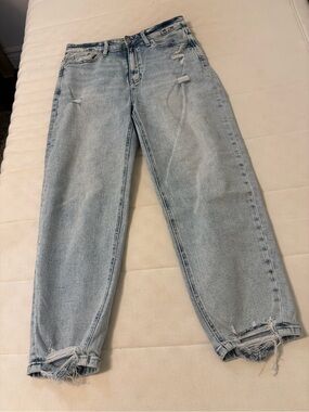 NWOT Flying Monkey Light Blue Distressed Boyfriend Jeans